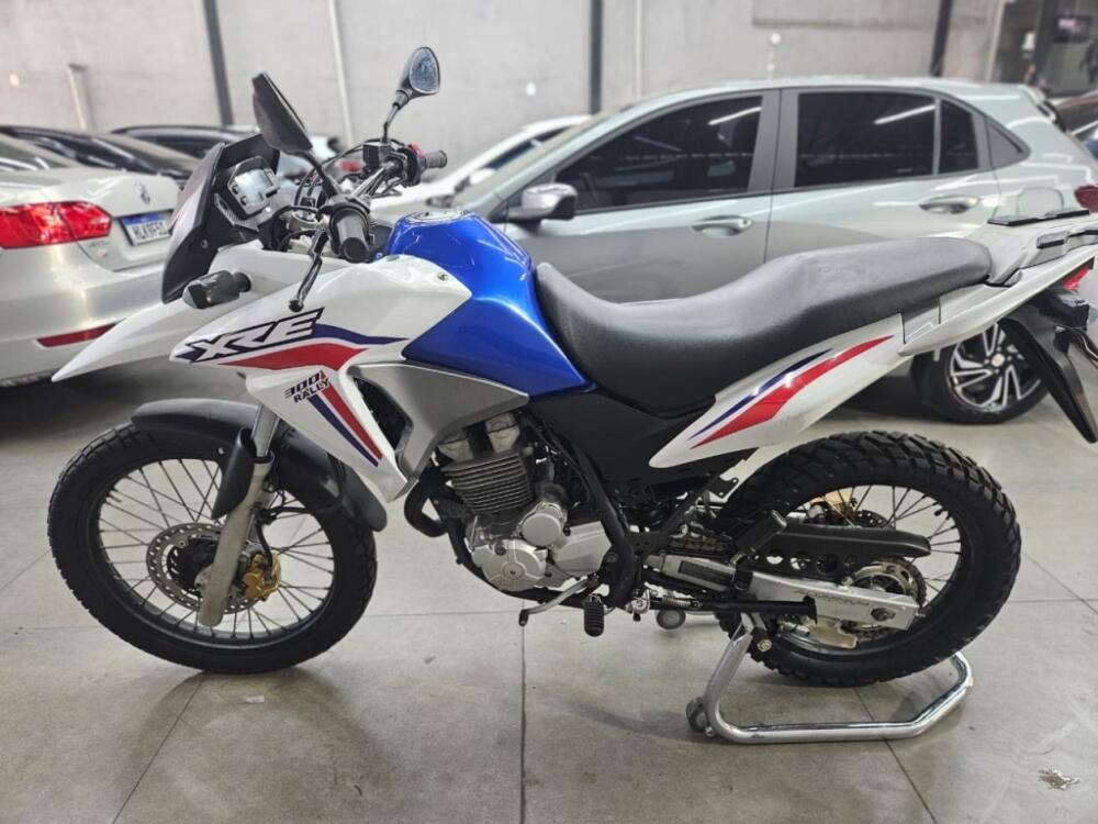 Honda XRE 300