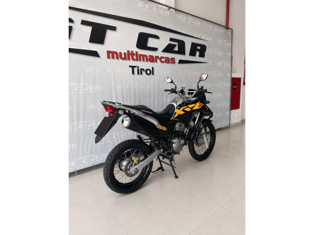 Honda XRE 300