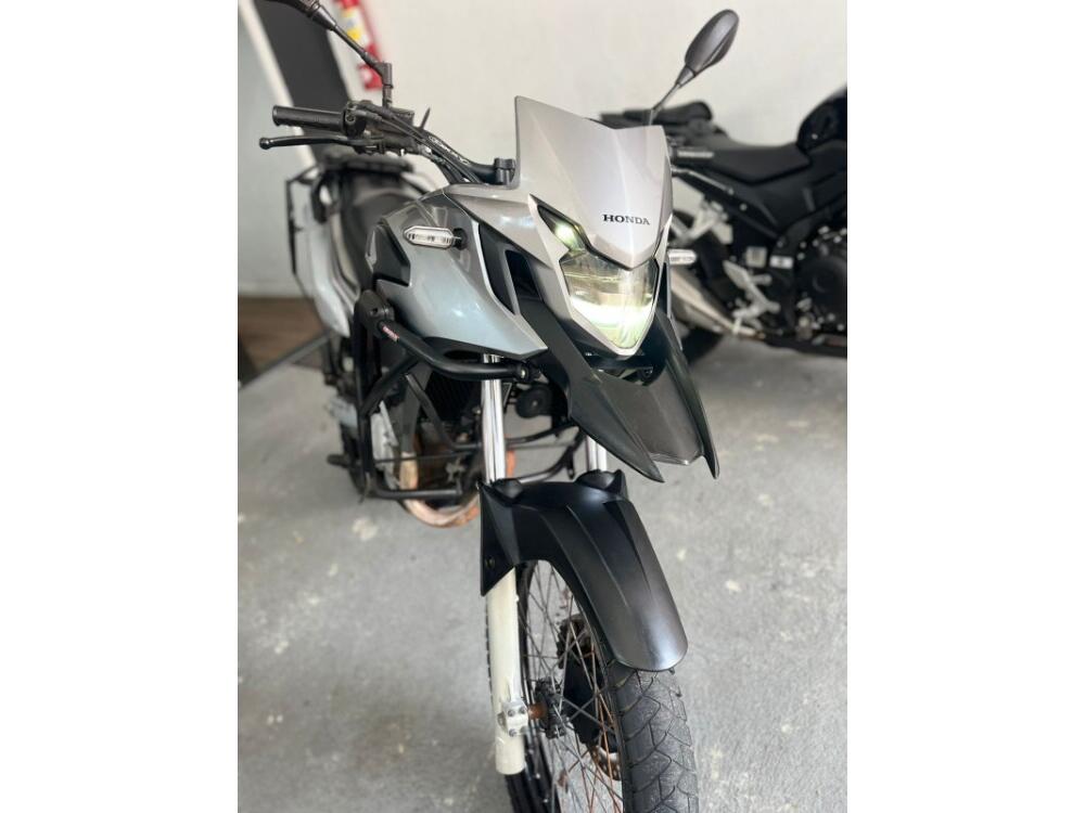 Honda XRE 300