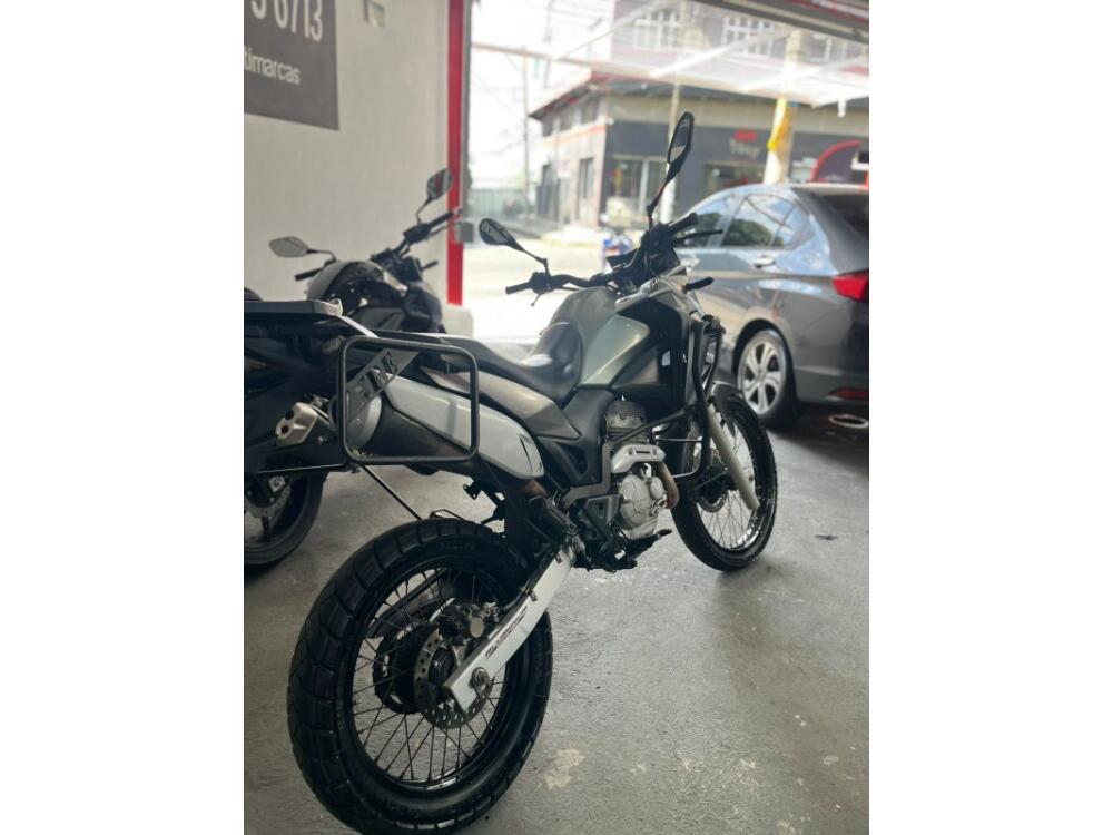Honda XRE 300