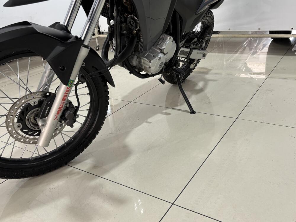Honda XRE 300