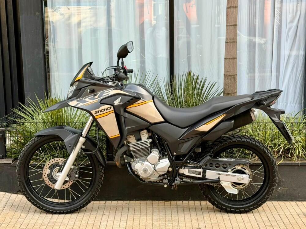 Honda XRE 300