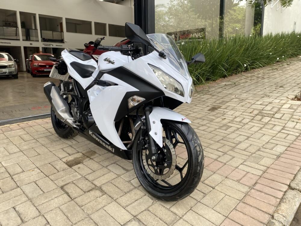 Kawasaki NINJA 300
