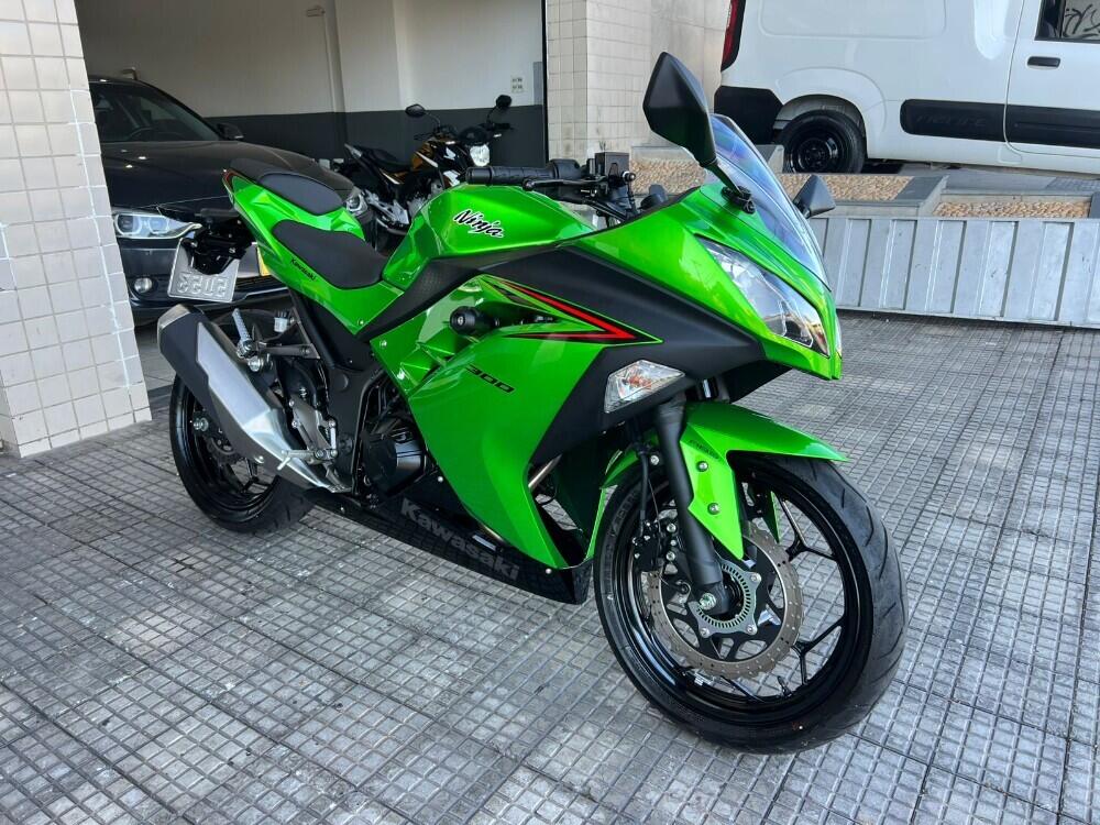 Kawasaki NINJA 300