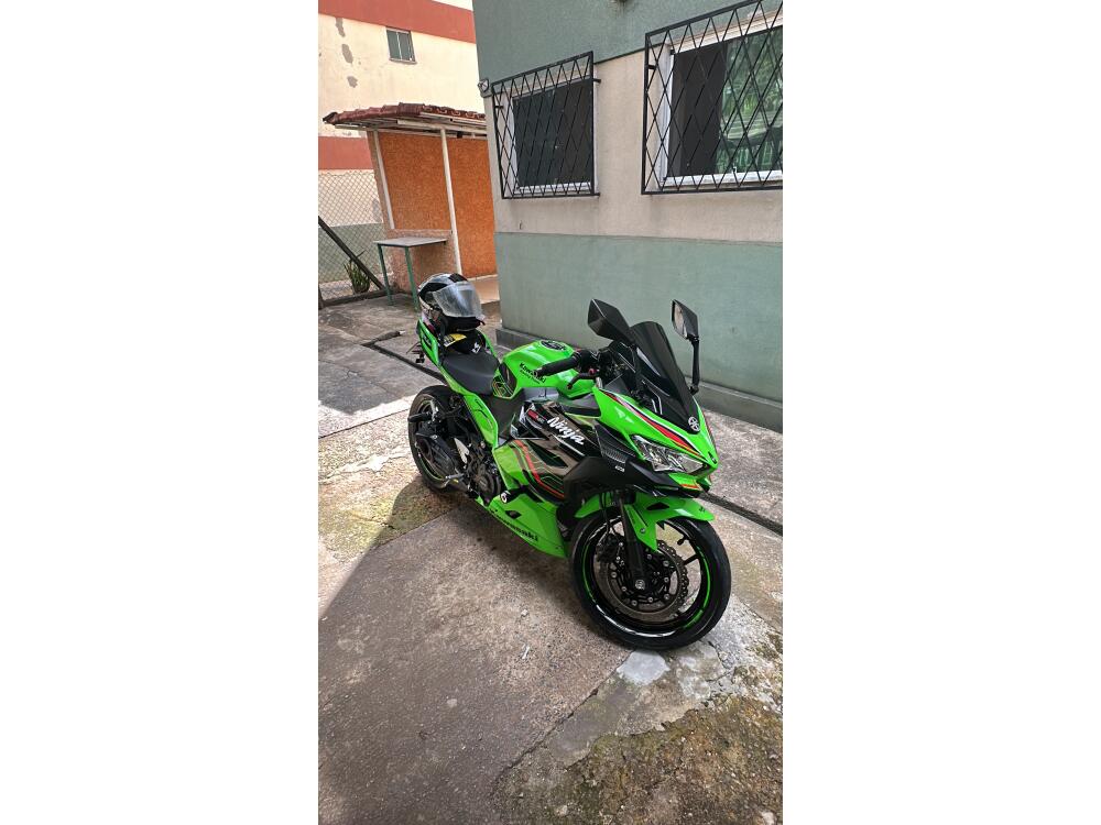 Kawasaki NINJA 400