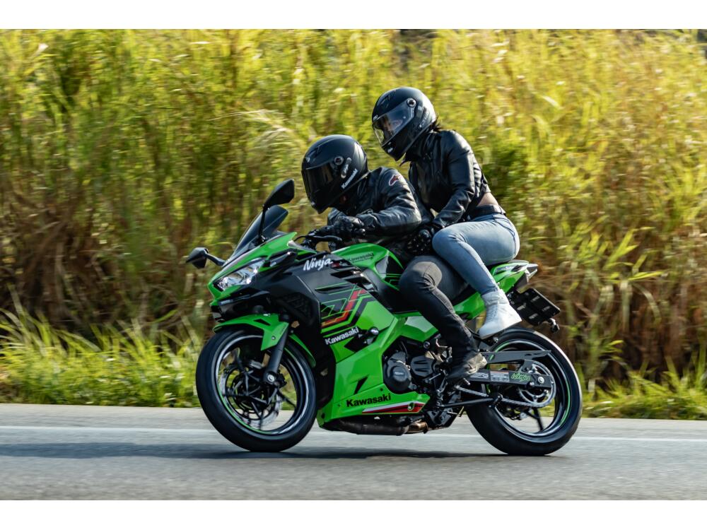 Kawasaki NINJA 400