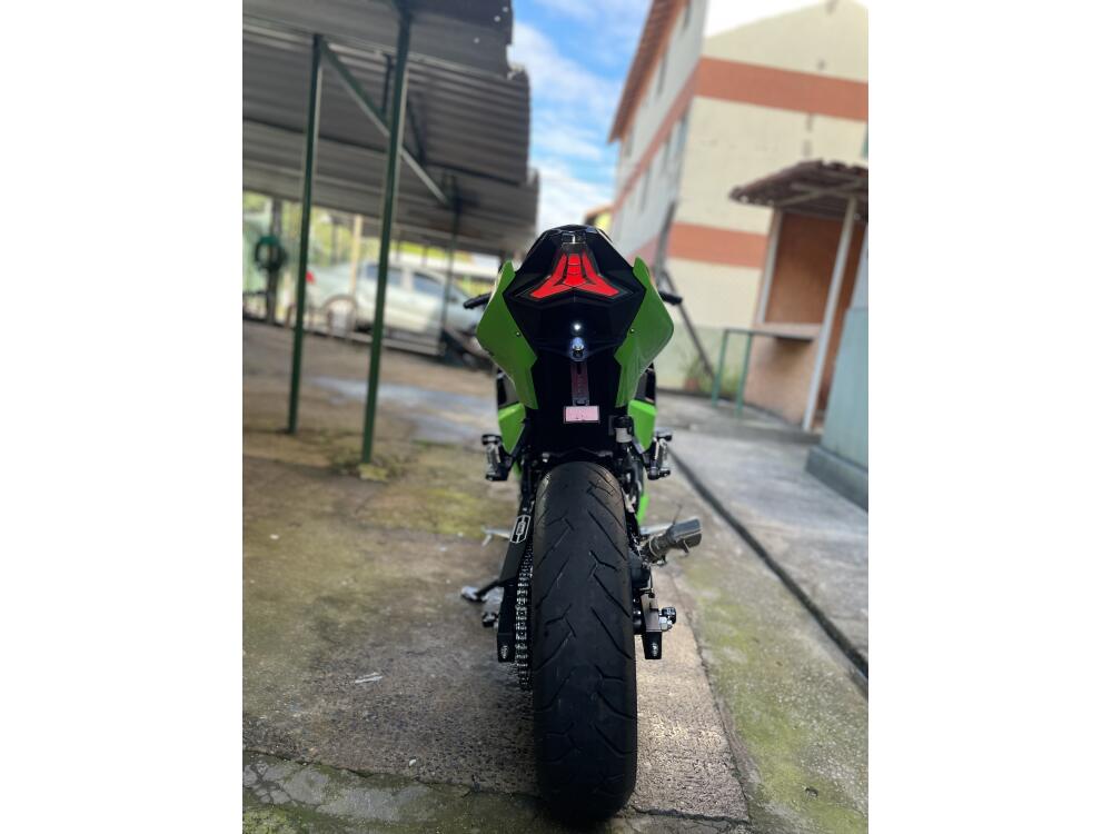 Kawasaki NINJA 400