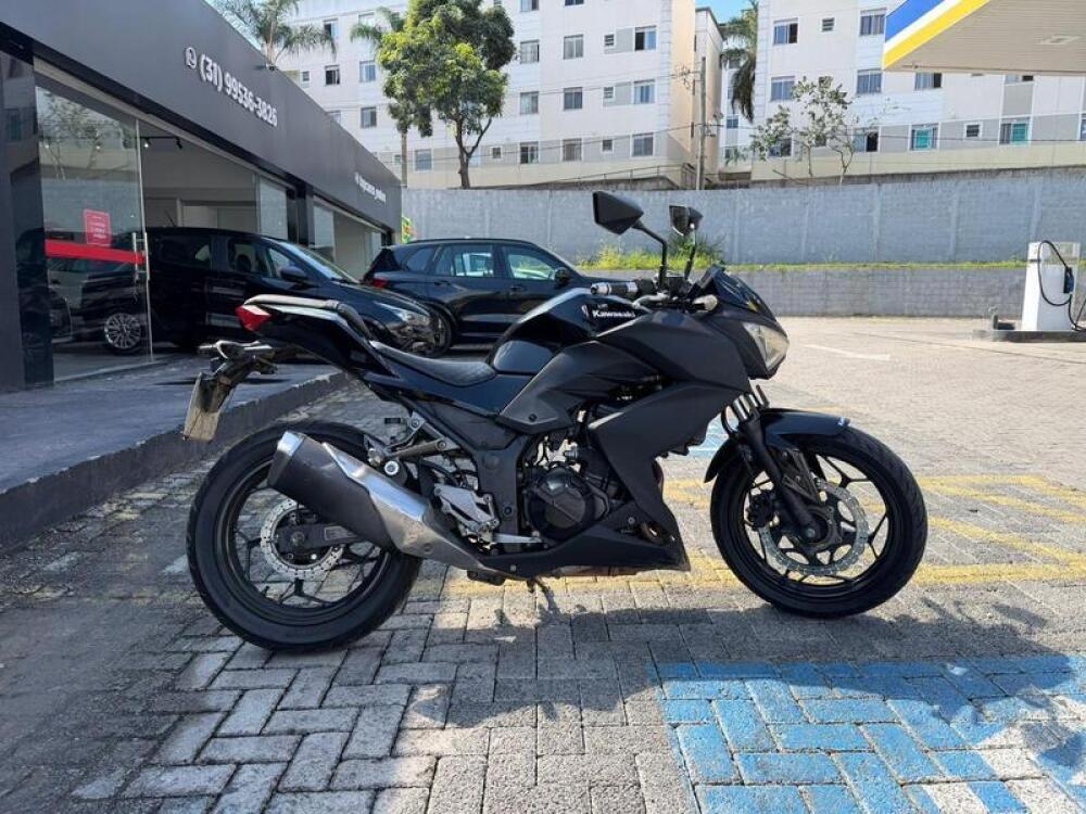 Kawasaki Z300