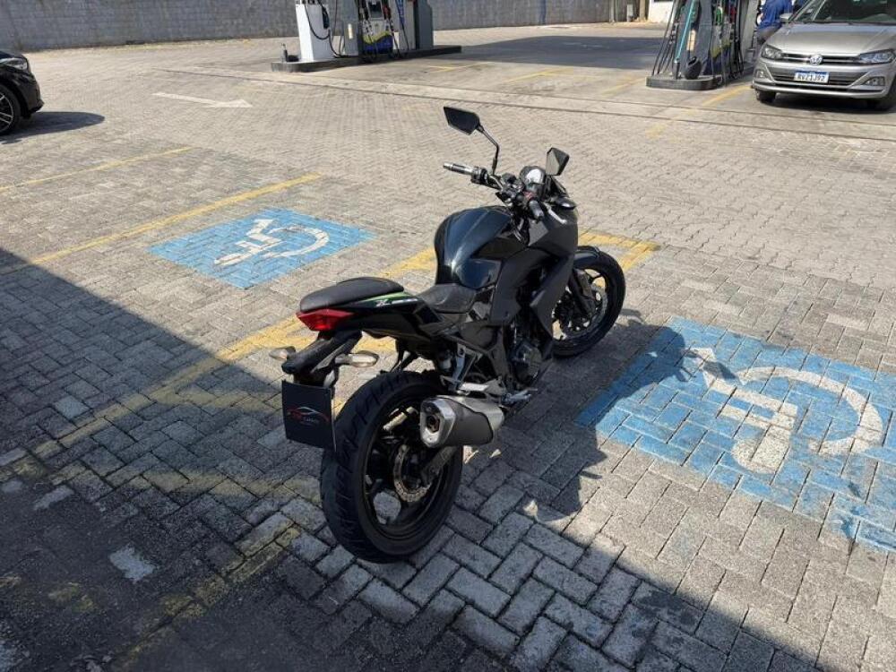 Kawasaki Z300
