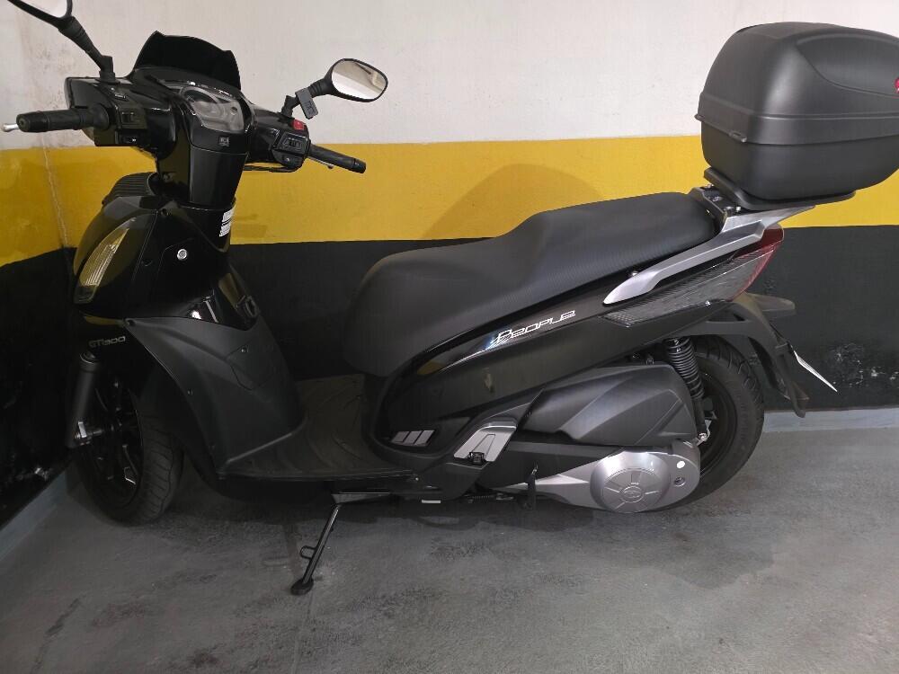 Kymco People 300