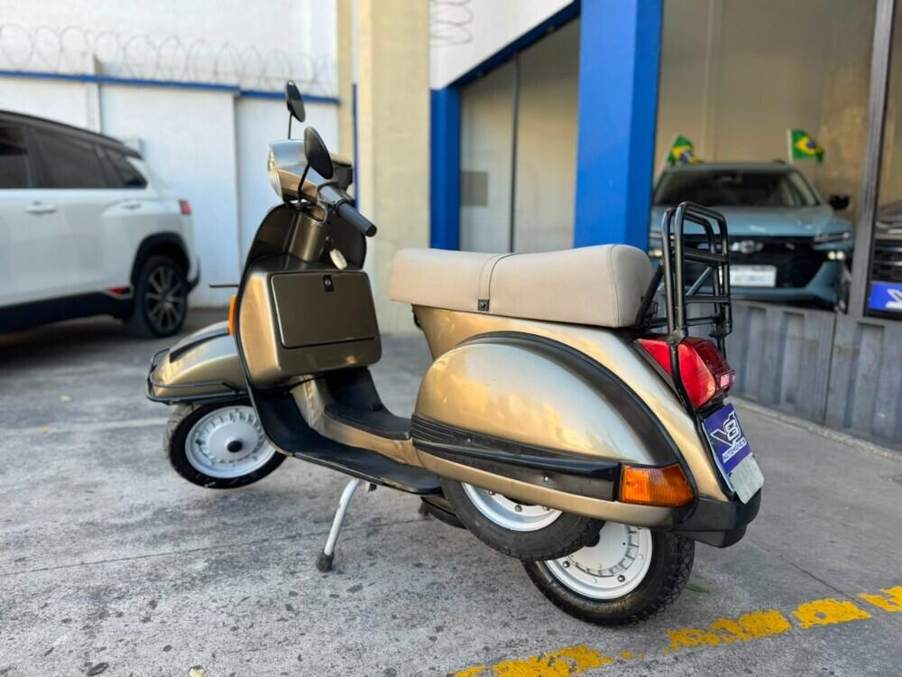 Piaggio Vespa