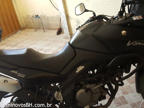 Suzuki V-Strom 650 Suzuki V-Strom 650