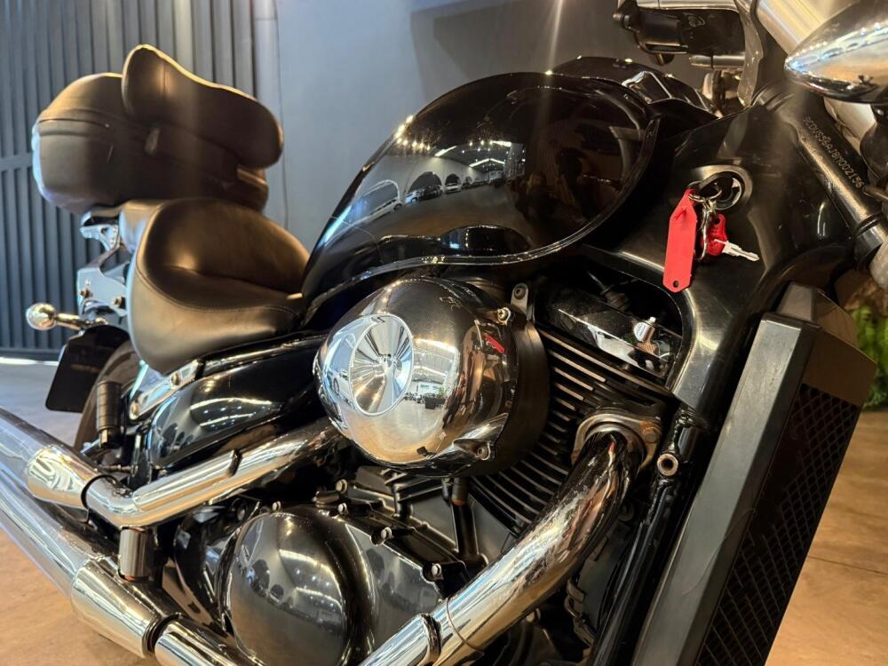 Suzuki BOULEVARD M 800