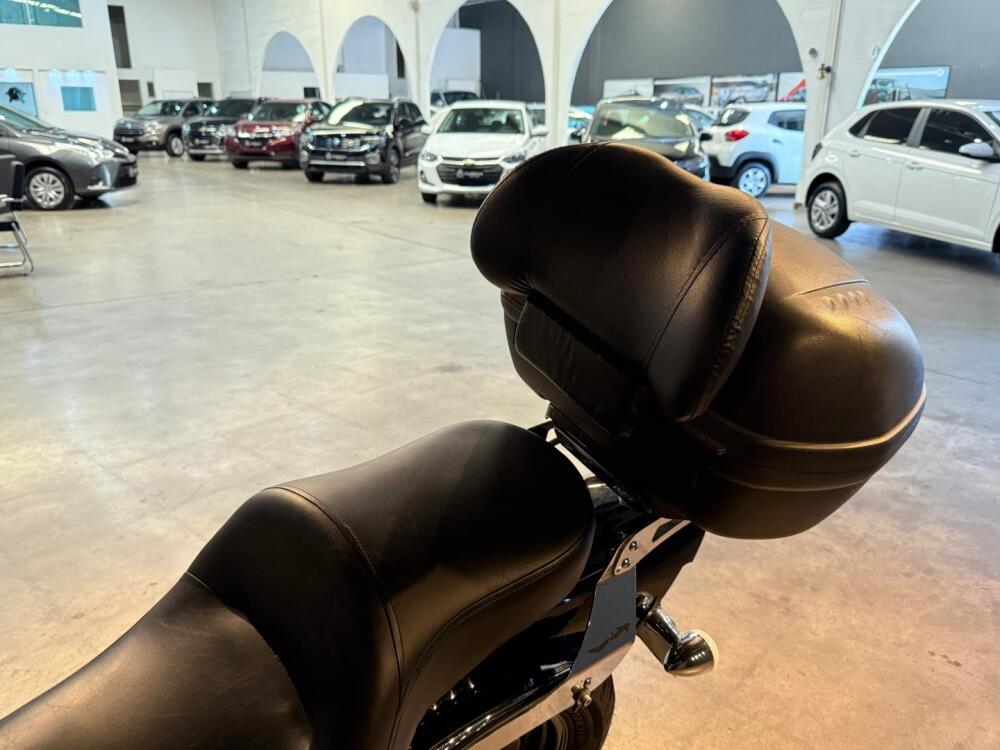 Suzuki BOULEVARD M 800