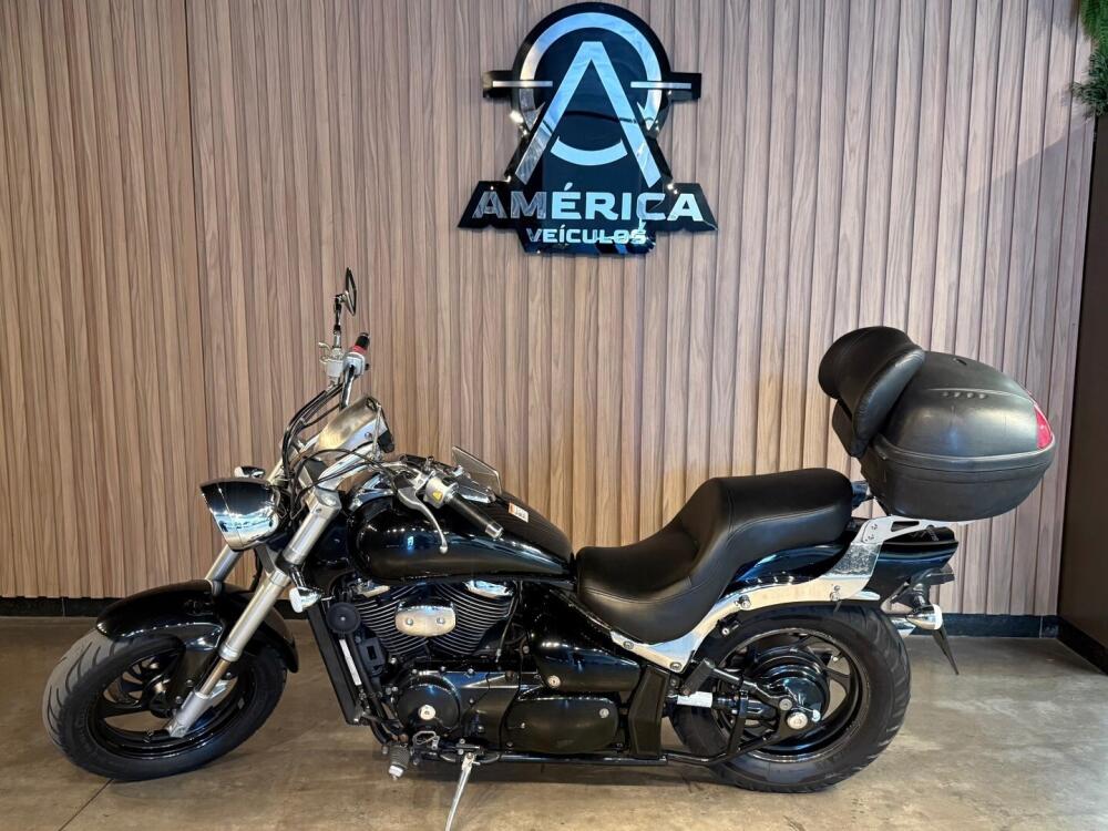 Suzuki BOULEVARD M 800