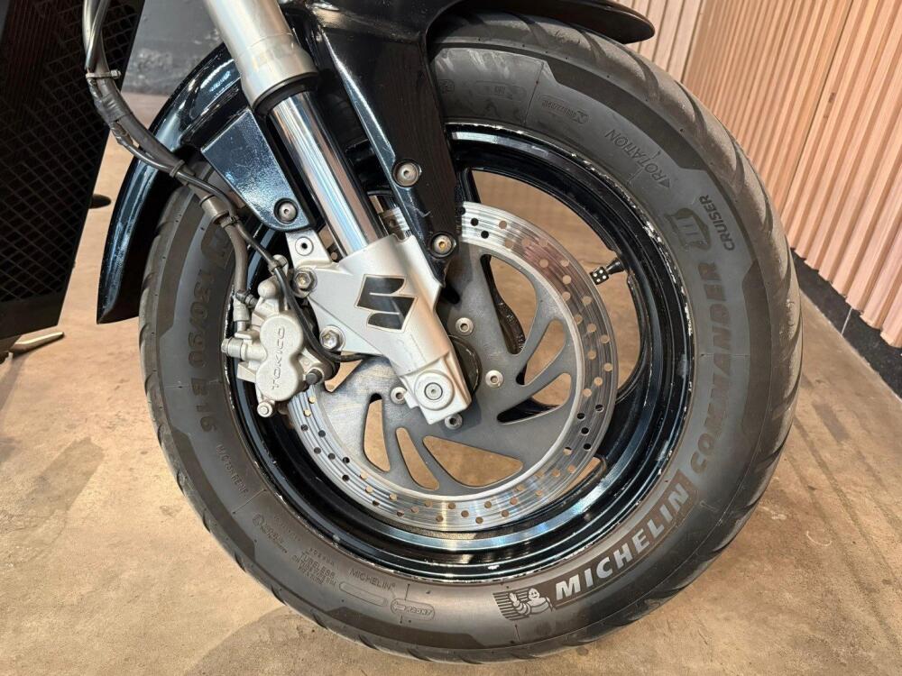 Suzuki BOULEVARD M 800