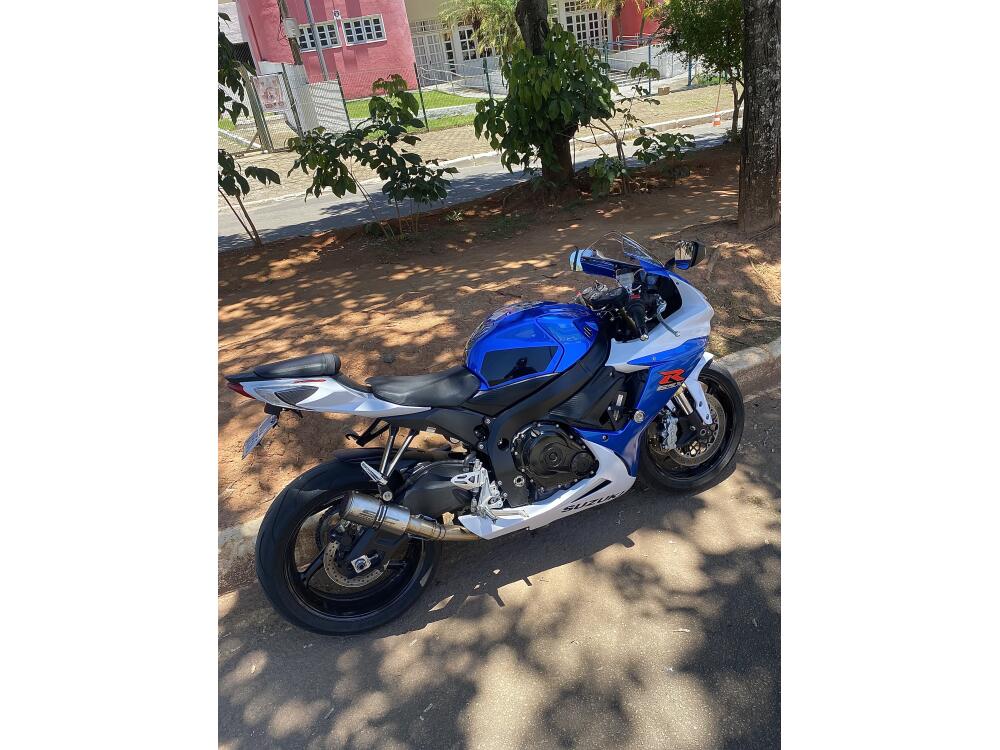 Suzuki GSX R 750 W