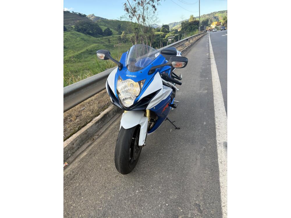 Suzuki GSX R 750 W