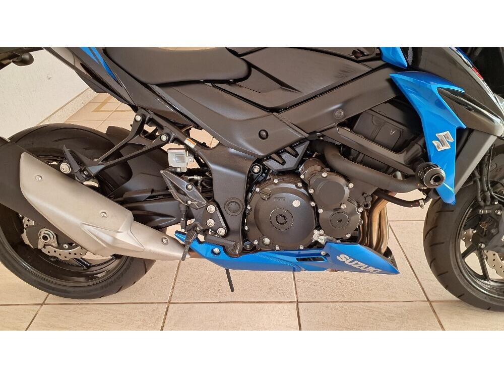 Suzuki GSX S 750 A