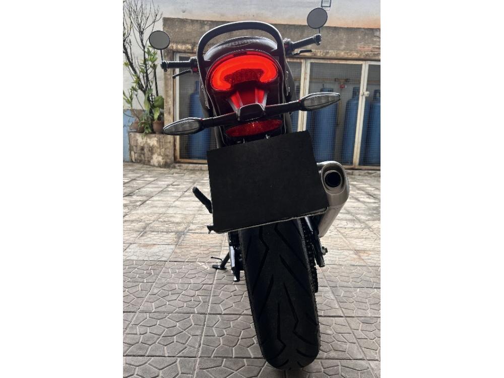 Triumph Speed 400