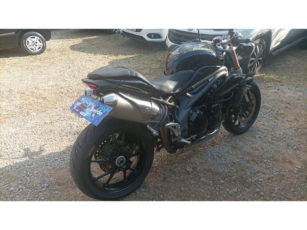 Triumph Speed triple