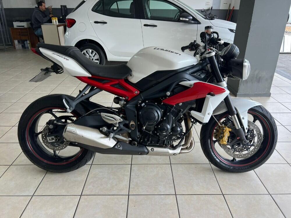 Triumph Street Triple