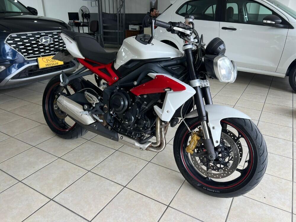 Triumph Street Triple