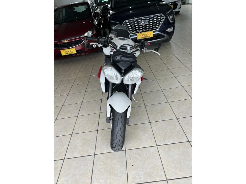 Triumph Street Triple