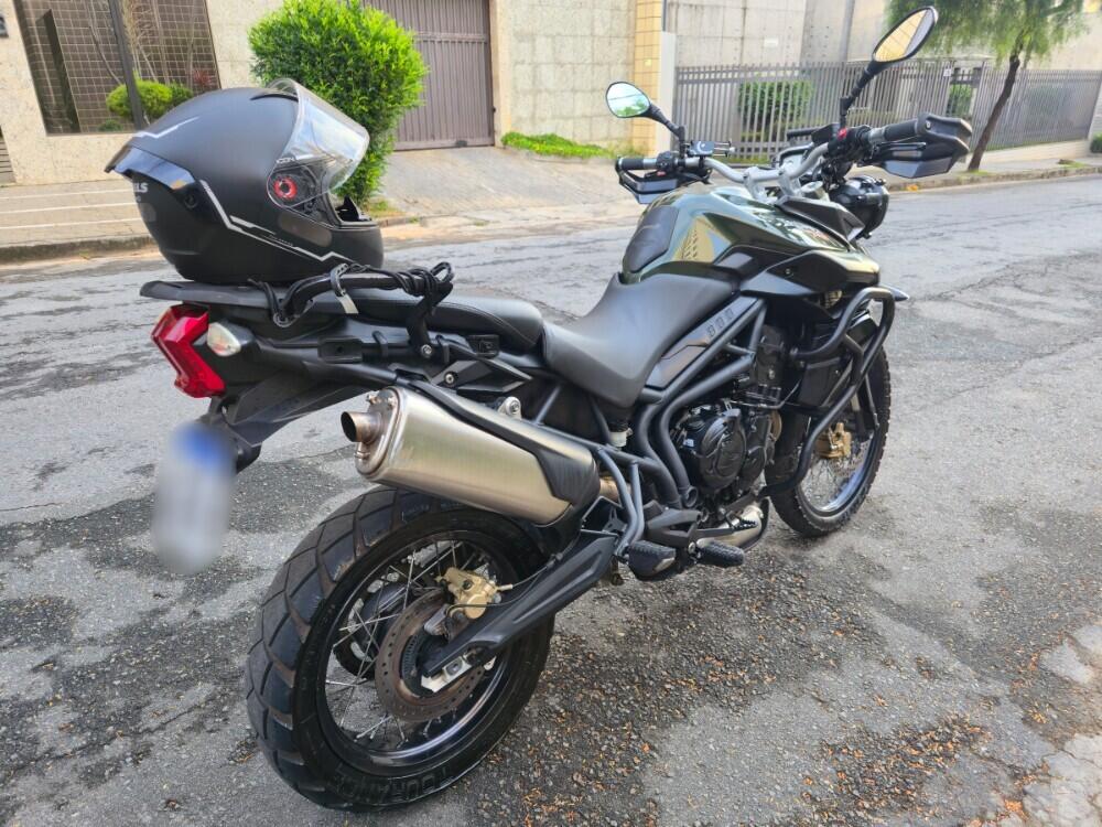 Triumph Tiger 800