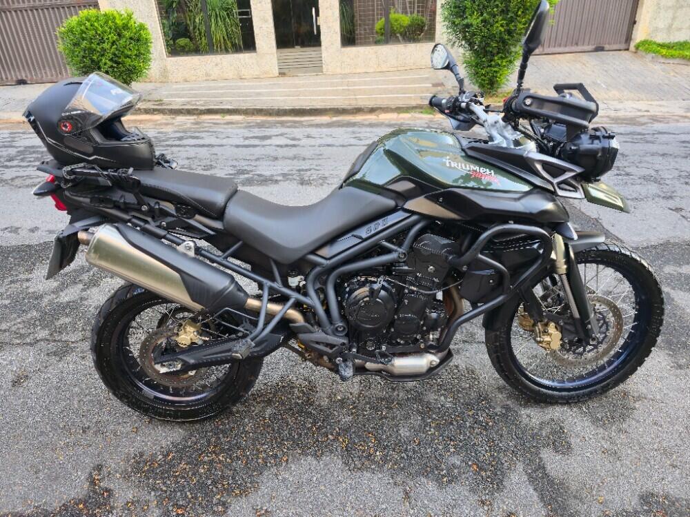 Triumph Tiger 800