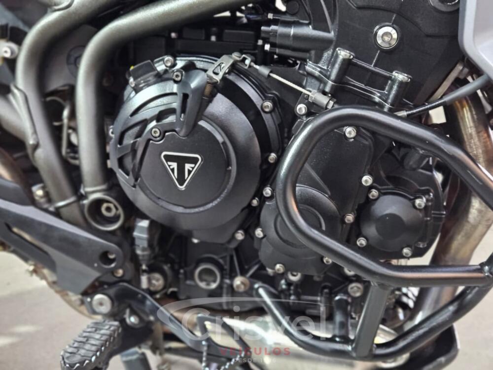 Triumph Tiger 800