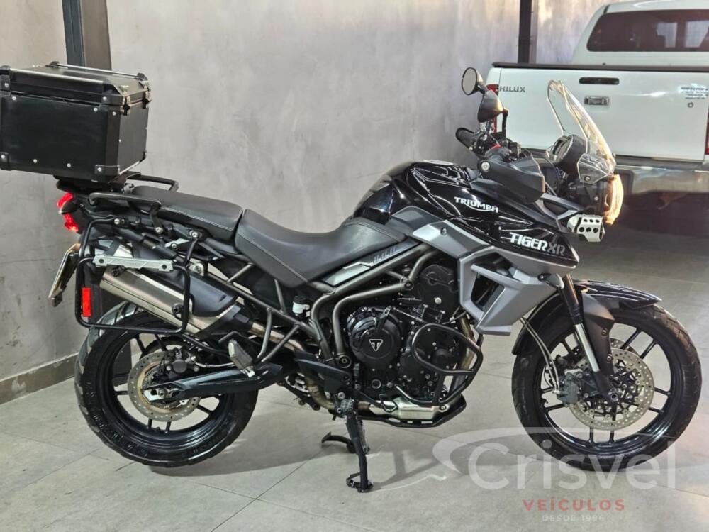 Triumph Tiger 800