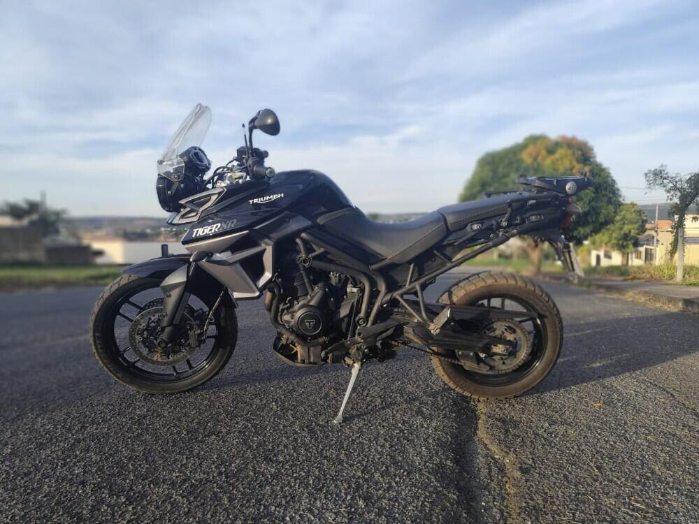 Triumph Tiger 800