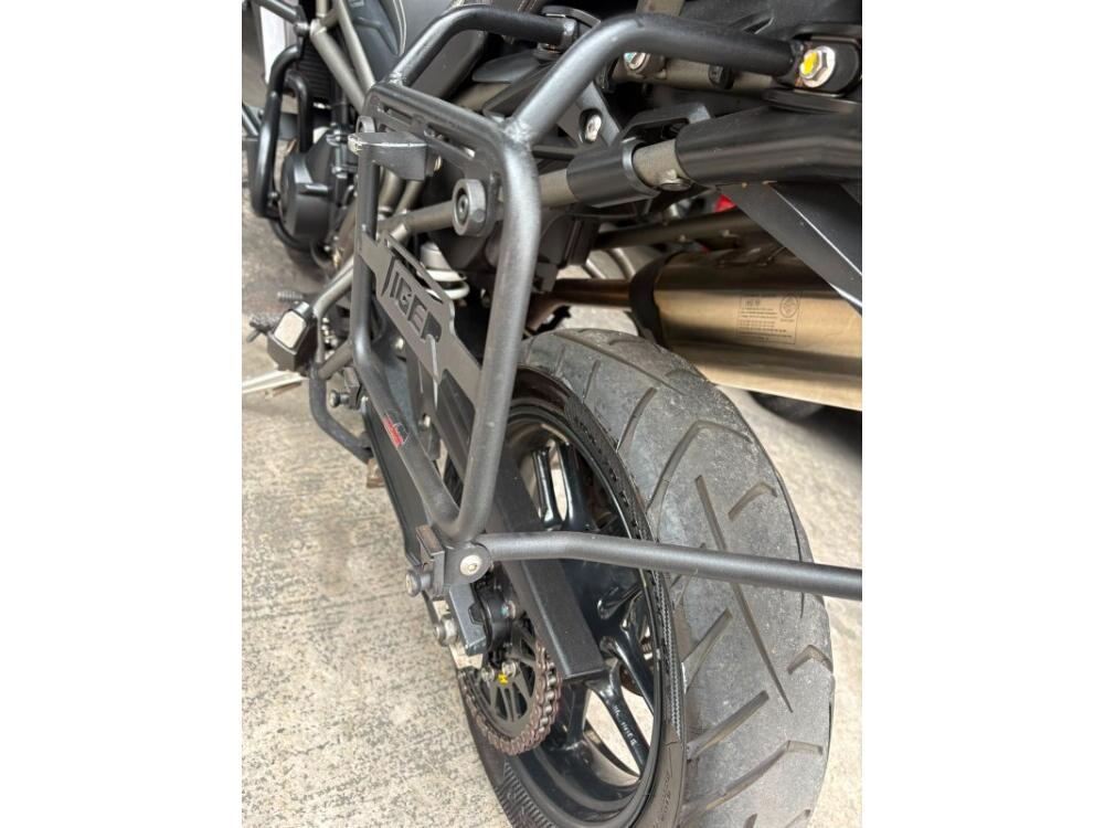 Triumph Tiger 800