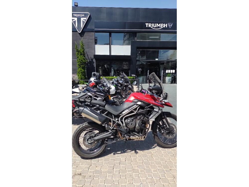Triumph Tiger 800