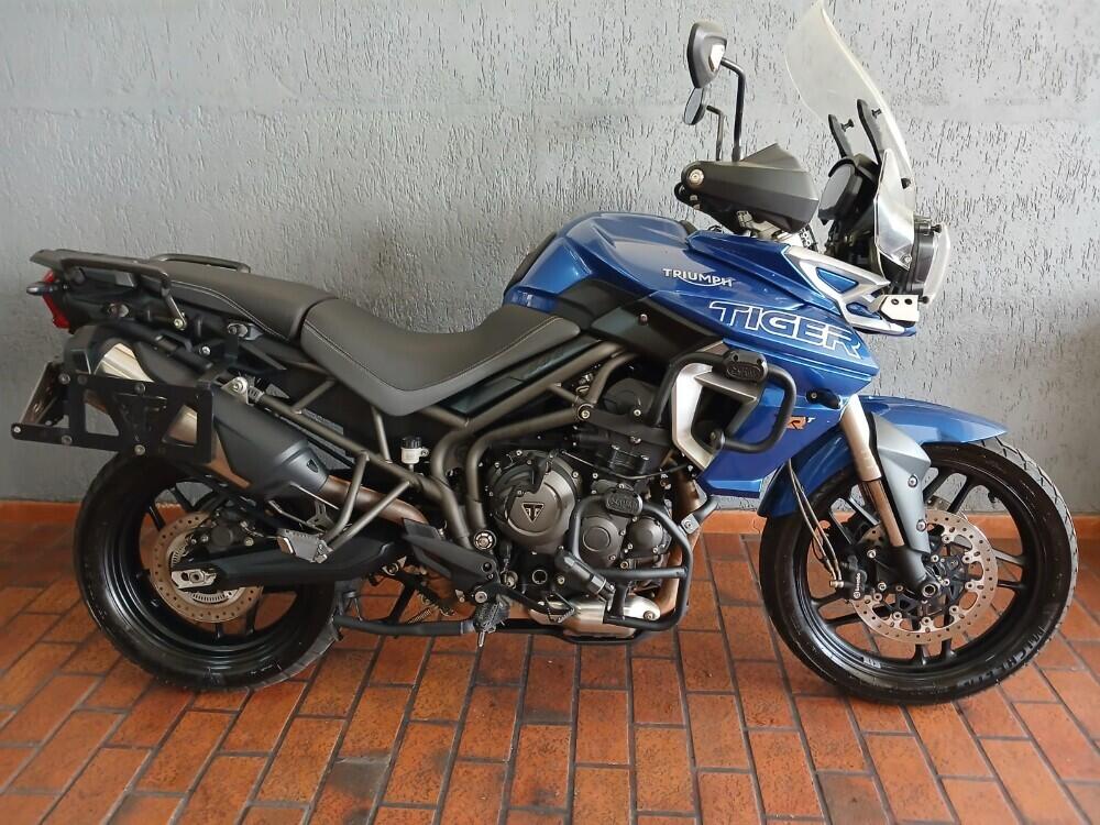 Triumph Tiger 800