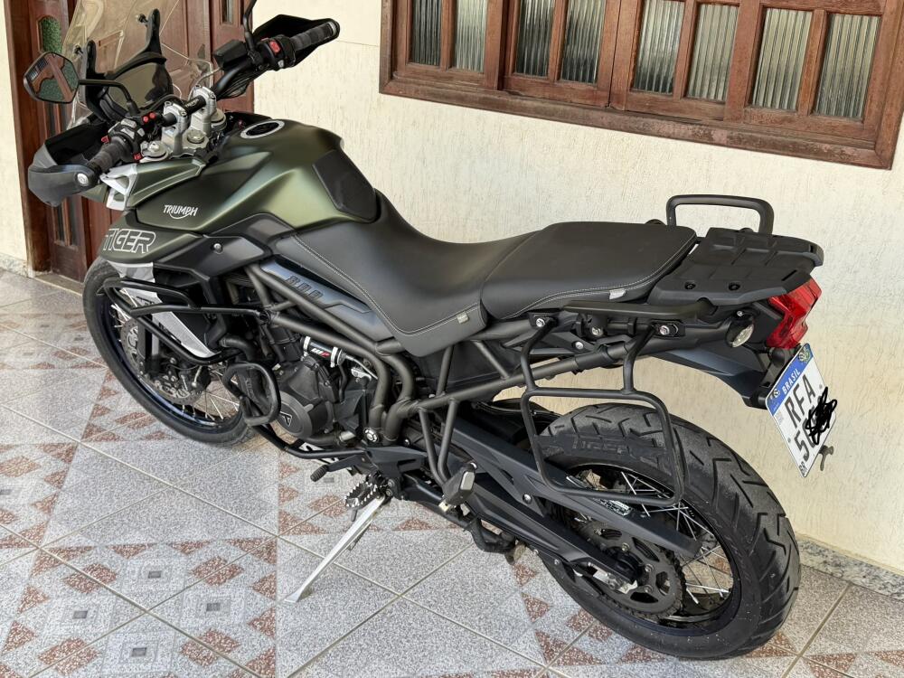 Triumph Tiger 800