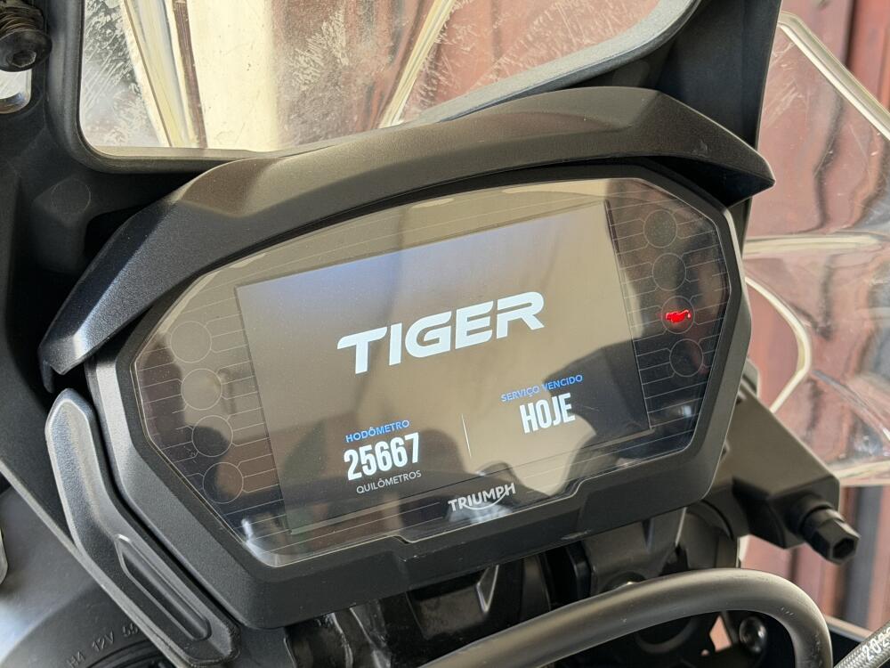Triumph Tiger 800