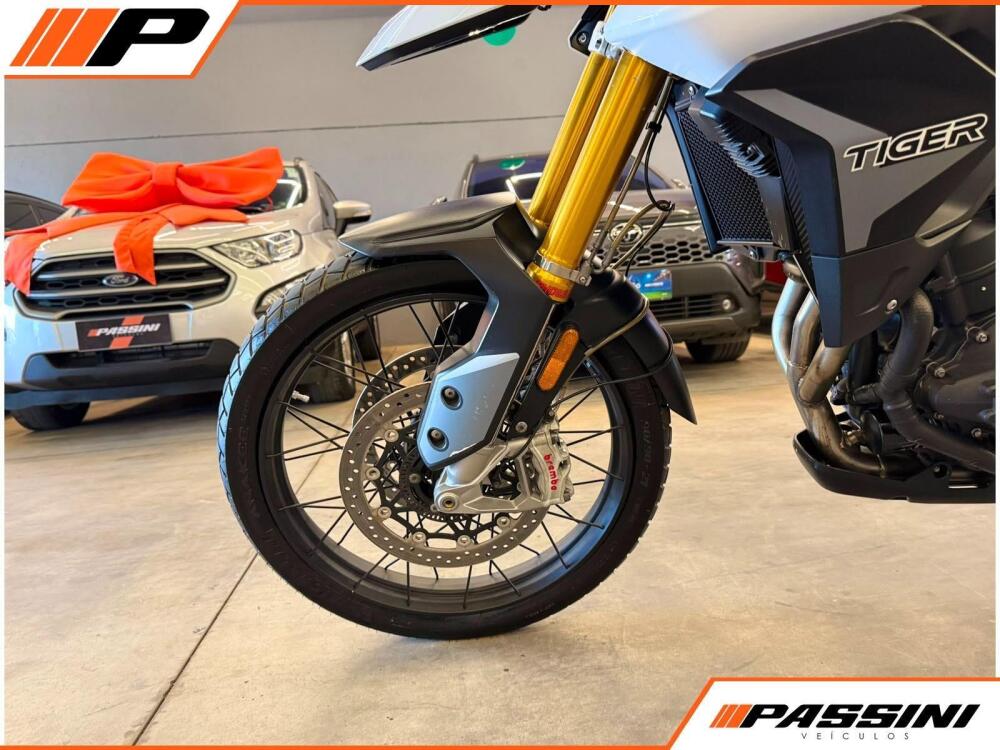 Triumph Tiger 900