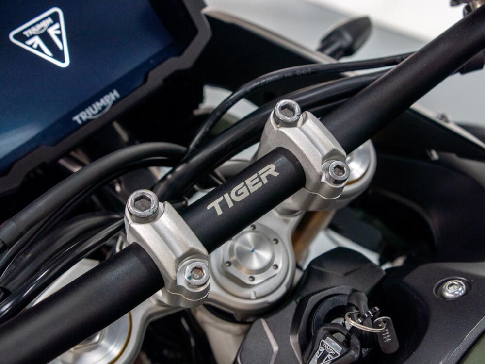 Triumph Tiger 900