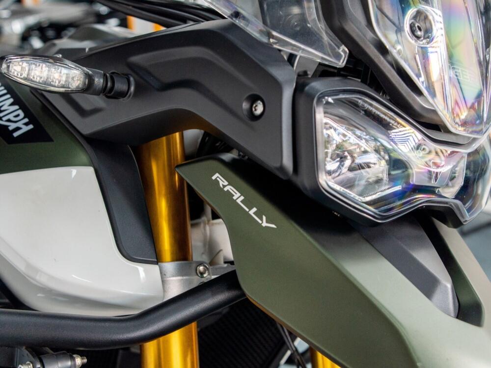 Triumph Tiger 900