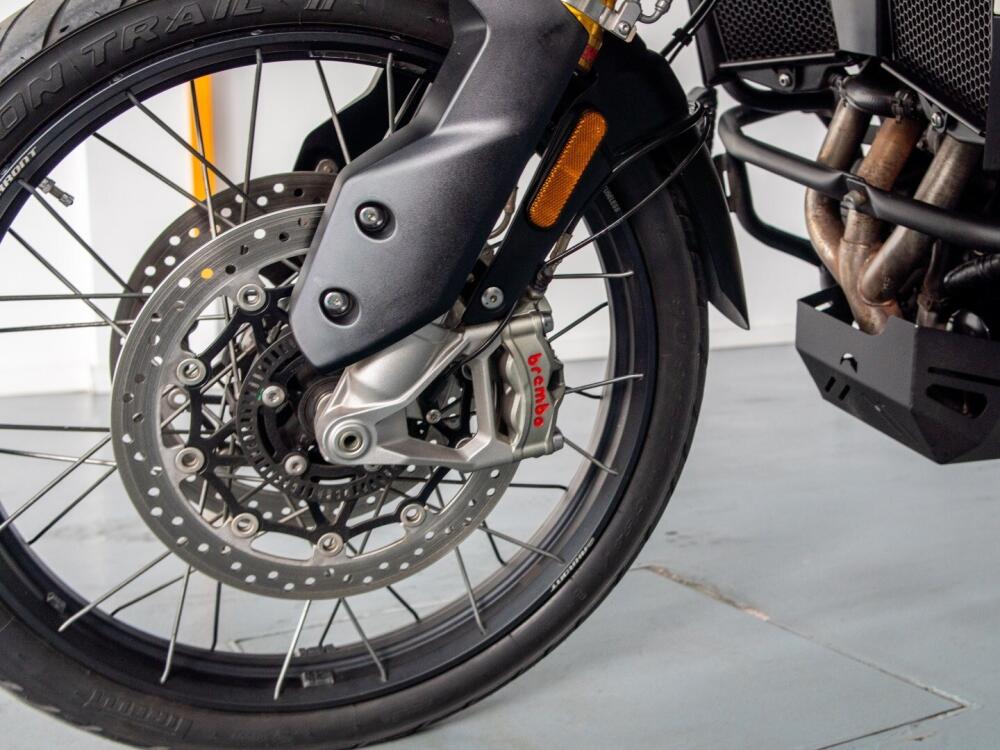 Triumph Tiger 900
