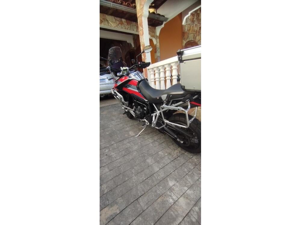 Triumph Tiger 900