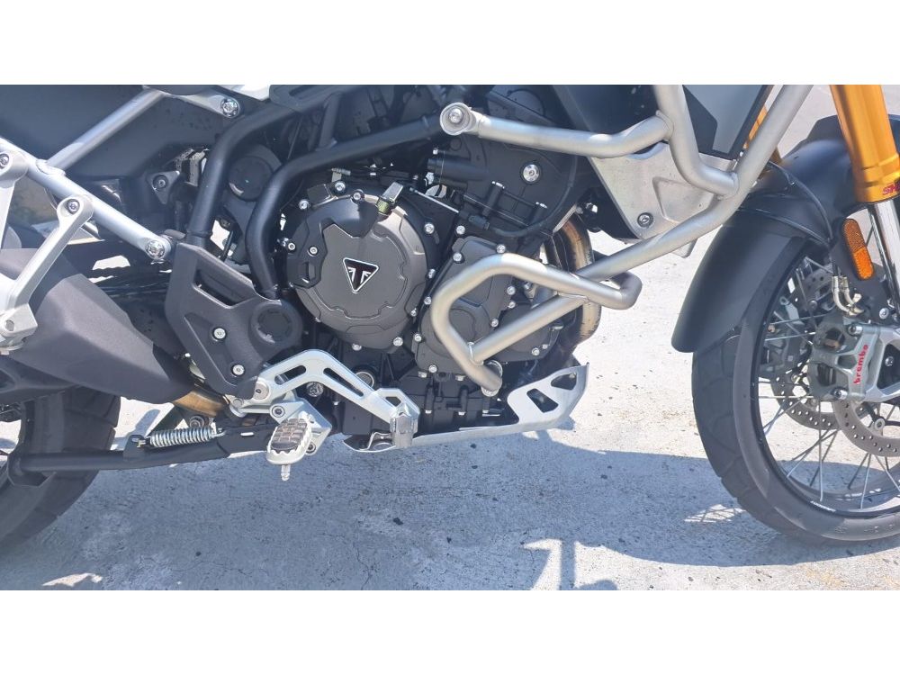 Triumph Tiger 900