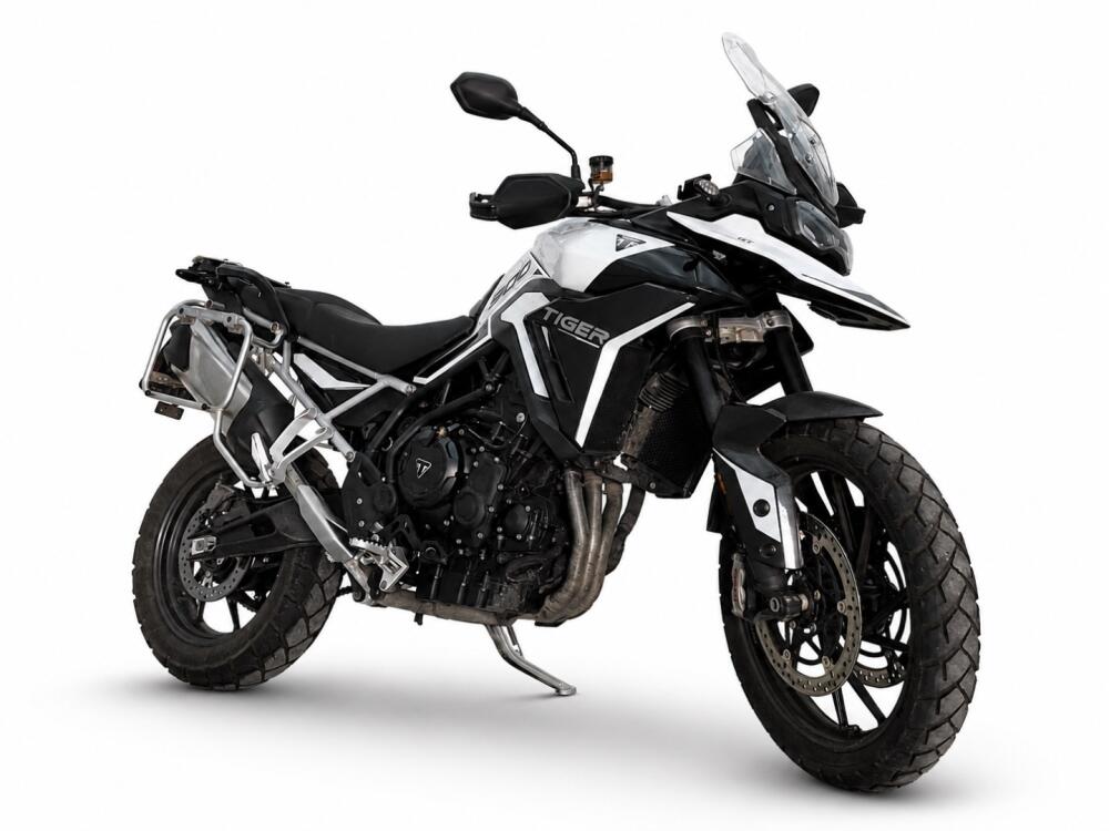 Triumph Tiger 900