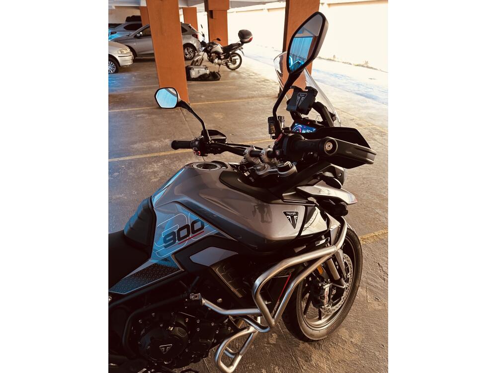 Triumph Tiger 900