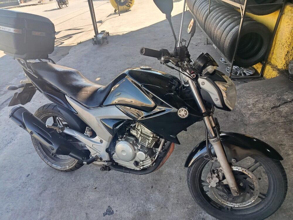 Yamaha FAZER 250