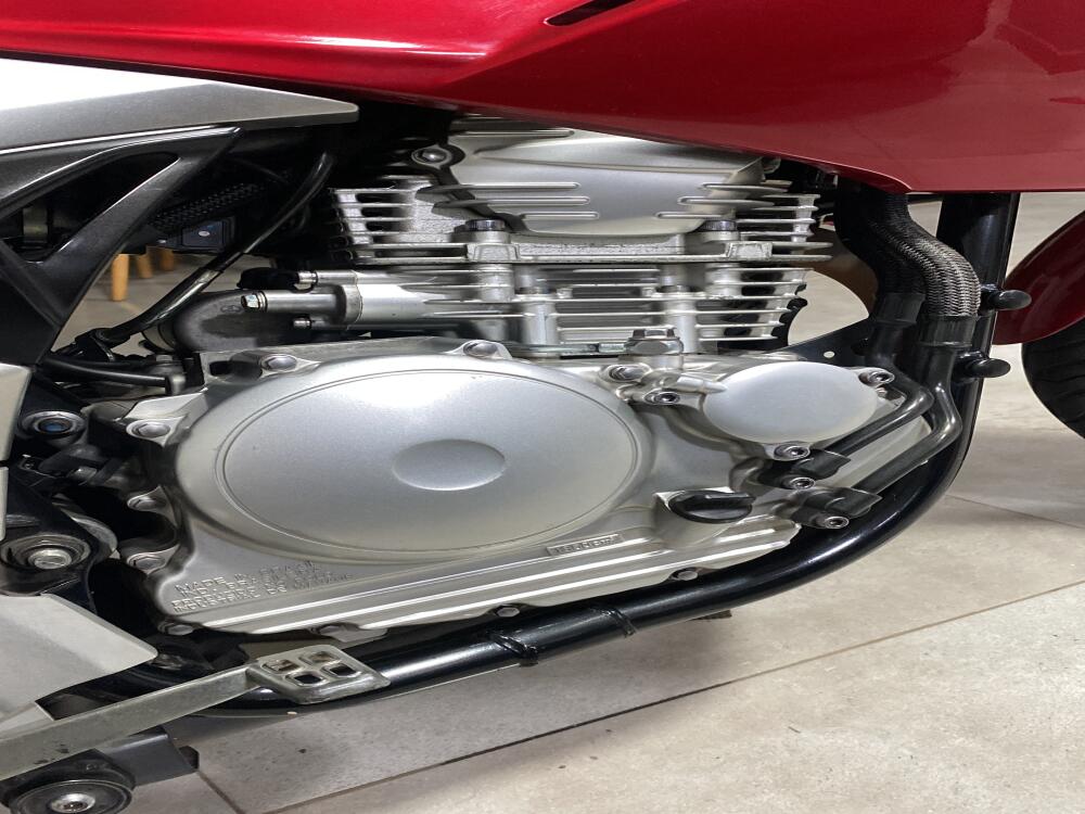 Yamaha FAZER 250