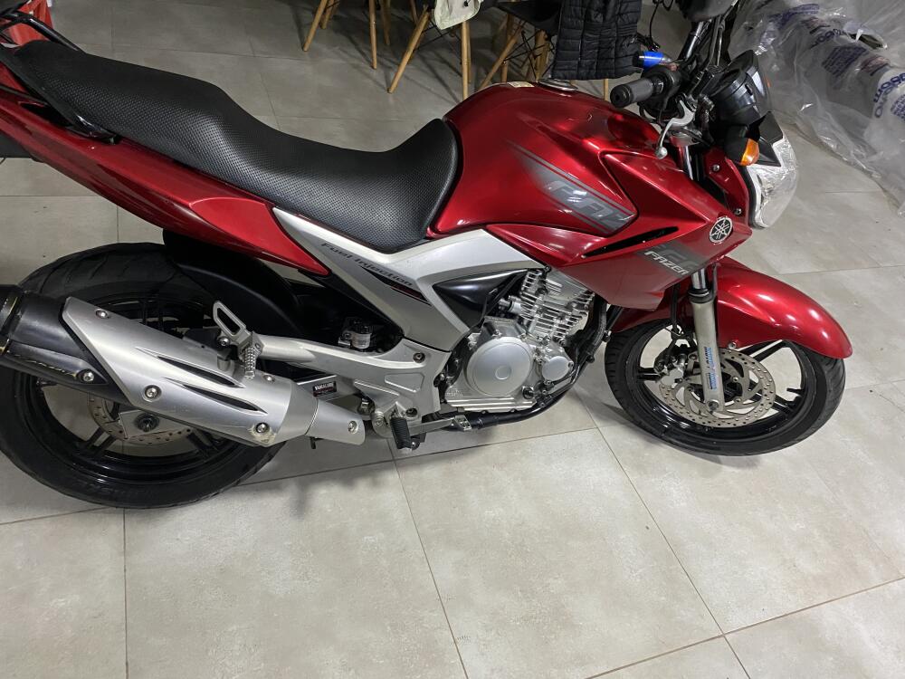 Yamaha FAZER 250