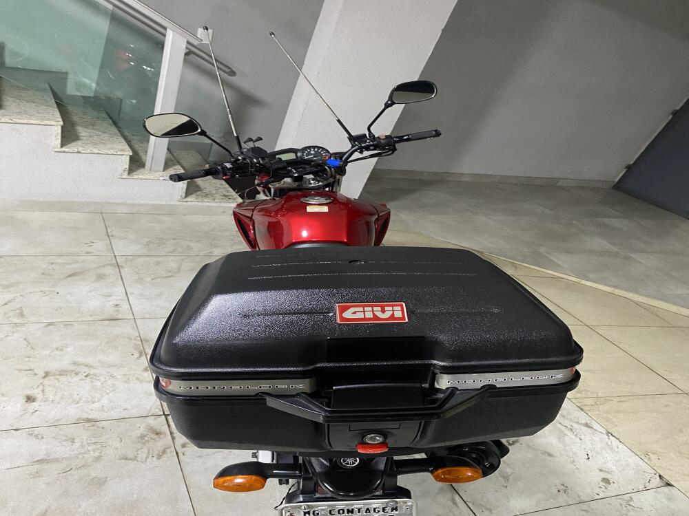 Yamaha FAZER 250
